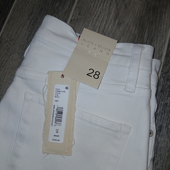 Alice + Olivia Crisp White Flare Jeans - Picture 6 of 8